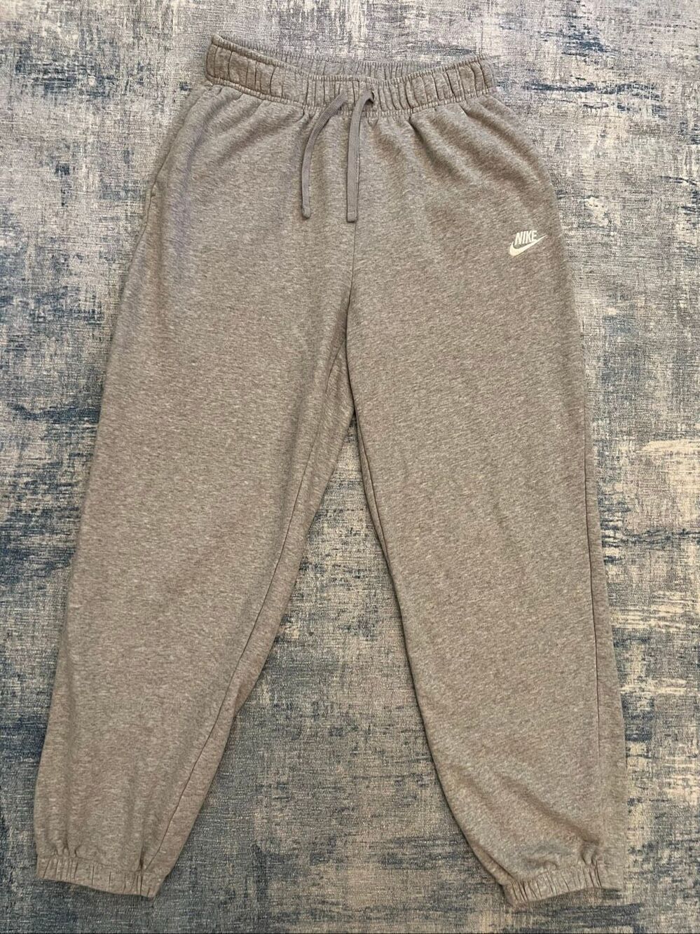 Nike Heathered Gray Club Fleece Mid Rise Oversized Sweatpants Women's Small